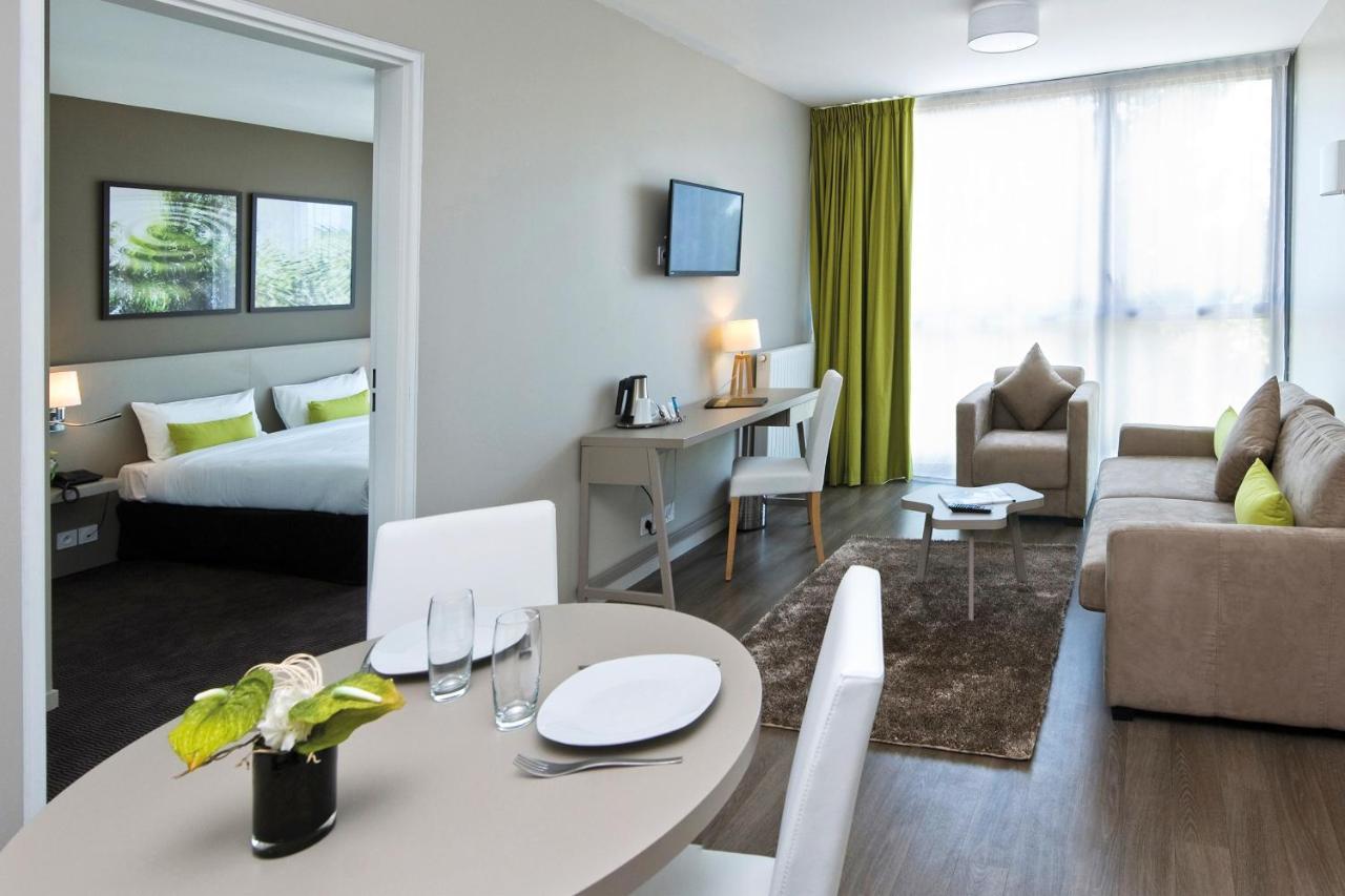 อัปปาร์ตซิตี้ กงฟอร์ เรนส์ - เซสซง เซอวีญ Aparthotel เซซง เซวินเญ ภายนอก รูปภาพ