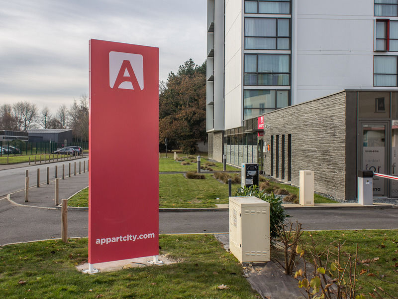 อัปปาร์ตซิตี้ กงฟอร์ เรนส์ - เซสซง เซอวีญ Aparthotel เซซง เซวินเญ ภายนอก รูปภาพ